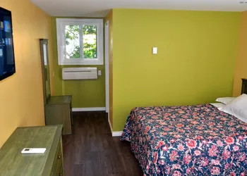 Meaford Inn hotel thumbnail 8