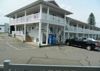 Hill Top Motel & Restaurant hotel thumbnail 2