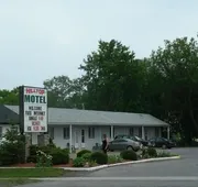 Hilltop Motel hotel detail image 5