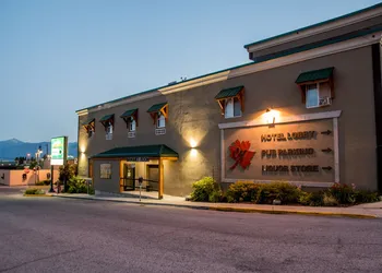 Creston Hotel hotel thumbnail 2