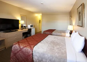 Bow River Inn hotel thumbnail 7