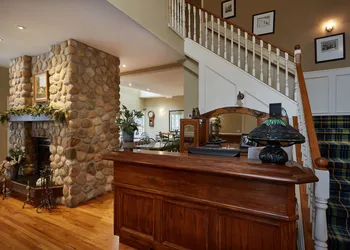 The Lady MacDonald Country Inn hotel thumbnail 5
