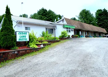 Cedar Lane Motel hotel thumbnail 3