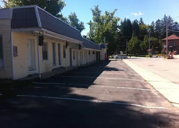Bracebridge Inn hotel thumbnail 5