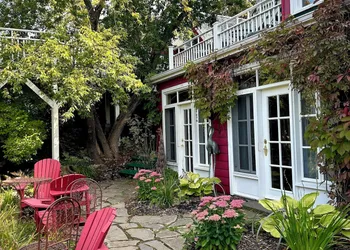 Auberge du Mange Grenouille hotel thumbnail 3