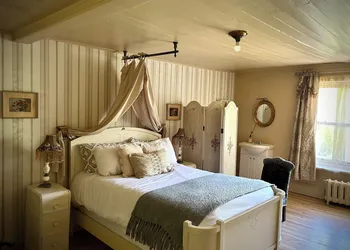 Auberge du Mange Grenouille hotel thumbnail 8