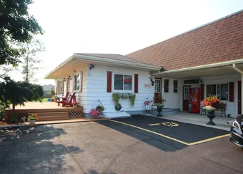 Country Squire Motel hotel thumbnail 6