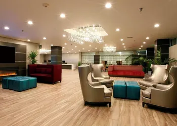 Radisson Hotel Oakland Airport hotel thumbnail 5