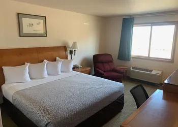 Colstrip Inn & Suites hotel thumbnail 5