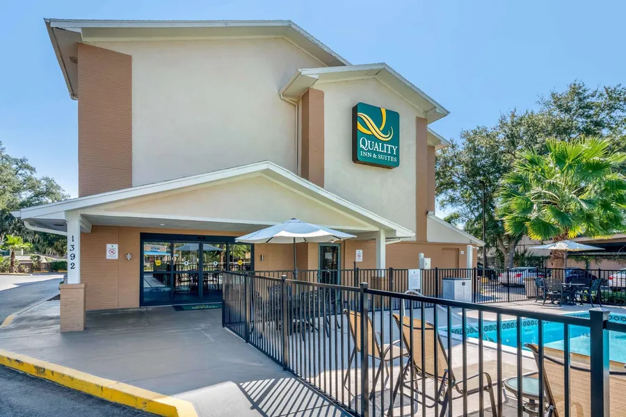 Quality Inn & Suites Leesburg Chain of Lakes hotel detail image 2