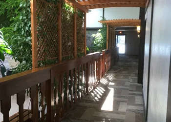 Shawano Four Seasons Hotel hotel thumbnail 6