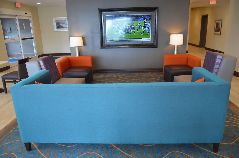 Holiday Inn Express Cheektowaga North East by IHG hotel detail image 2