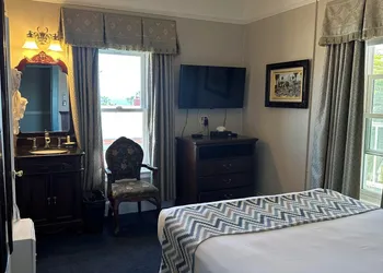 Studio 9 Hotel Catalina hotel thumbnail 6
