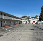Empire Motel hotel detail image 4