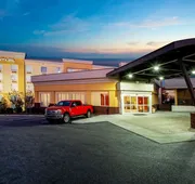 La Quinta Inn & Suites by Wyndham Lynchburg at Liberty Univ. hotel detail image 3