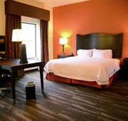 Hampton Inn Poplar Bluff hotel detail image 7
