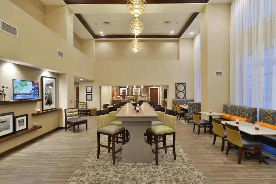 Hampton Inn & Suites Chippewa Falls hotel detail image 6