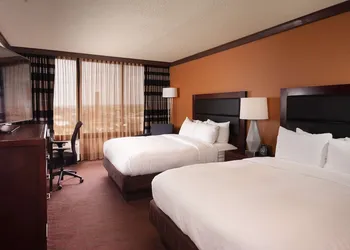 DoubleTree by Hilton Hotel Cleveland Downtown - Lakeside hotel thumbnail 7