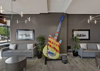 DoubleTree by Hilton Hotel Cleveland Downtown - Lakeside hotel thumbnail 3