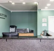 Quality Inn Downtown Historic District hotel detail image 3