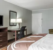 Quality Inn Downtown Historic District hotel detail image 7