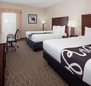 La Quinta Inn & Suites by Wyndham Inglewood hotel detail image 4