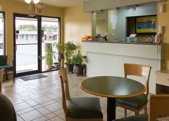 Regency Inn hotel thumbnail 3