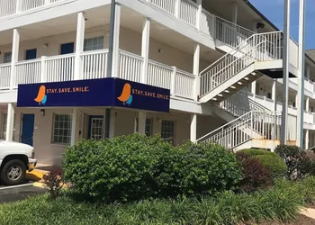 InTown Suites Extended Stay Charlotte NC - East Independence Blvd hotel thumbnail 2