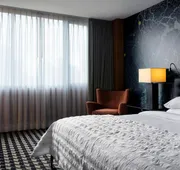 Le Meridien Charlotte hotel detail image 7