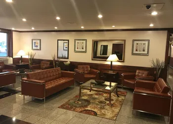 Ramada by Wyndham Albert Lea hotel thumbnail 6