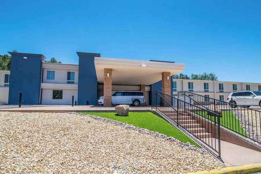 Elevate Hotel at Sierra Blanca hotel detail image 2