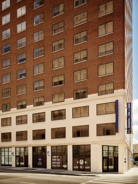 Hampton Inn & Suites Dallas Downtown hotel detail image 6