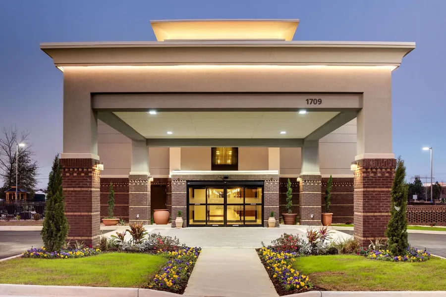 Hampton Inn & Suites Cordele hotel detail image 2