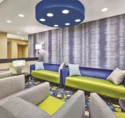 La Quinta Inn & Suites by Wyndham Niagara Falls hotel detail image 3