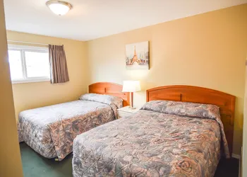 Shoreline Resort hotel thumbnail 7