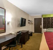 Park Inn by Radisson, Weldon - Roanoke Rapids hotel detail image 4