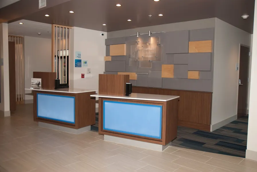 Holiday Inn Express & Suites Decatur by IHG hotel detail image 6