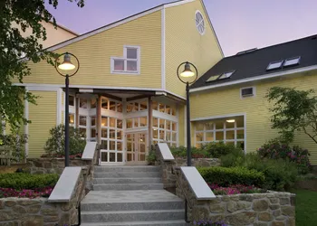Steele Hill Resorts hotel thumbnail 2