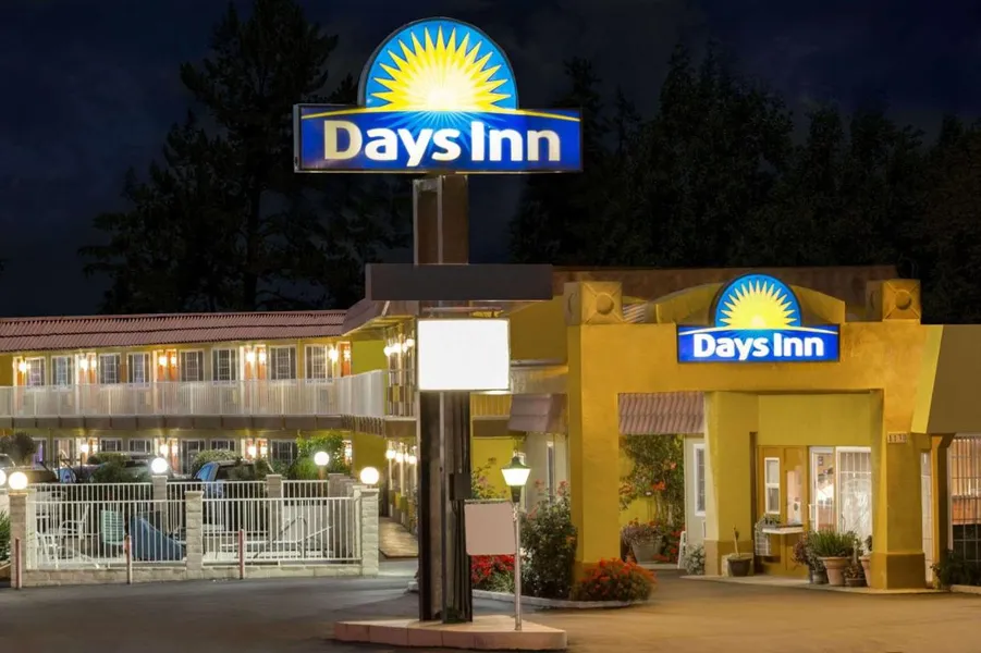 Days Inn by Wyndham King City hotel detail image 2