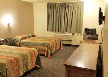 Travel Time Motel hotel thumbnail 6