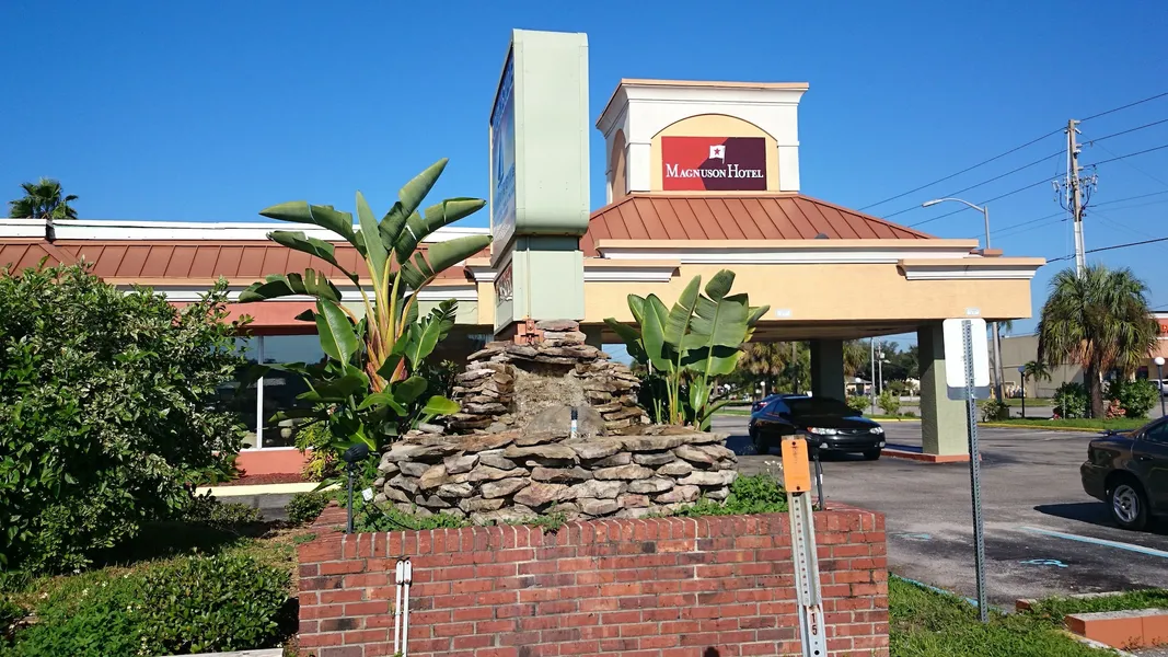 Magnuson Hotel and Marina New Port Richey hotel detail image 2