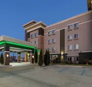 La Quinta Inn & Suites by Wyndham Wichita Falls - MSU Area hotel detail image 3