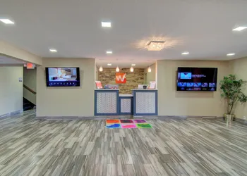 Westbridge Inn & Suites hotel thumbnail 6