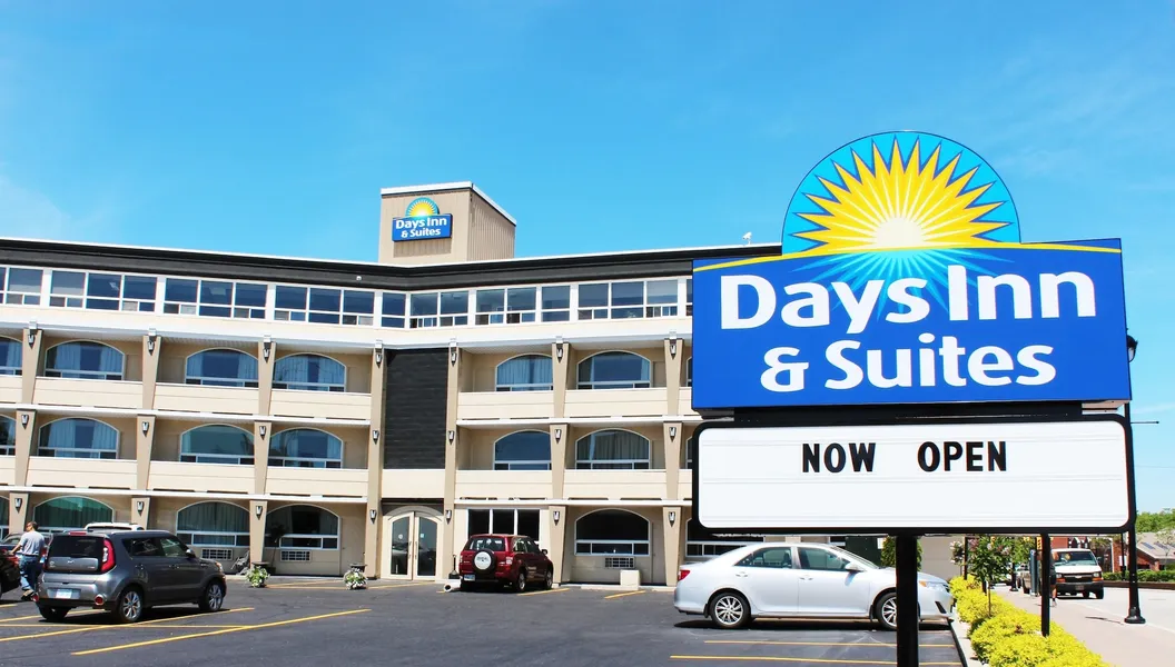 Days Inn & Suites by Wyndham North Bay Downtown hotel detail image 2