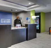 Holiday Inn Express & Suites Jackson Downtown - Coliseum by IHG hotel detail image 7