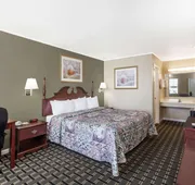 Days Inn by Wyndham Lenoir City hotel detail image 3