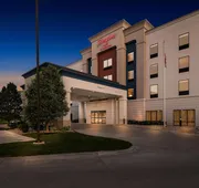 Hampton Inn Omaha/West Dodge Road (Old Mill) hotel detail image 3
