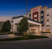 Hampton Inn Omaha/West Dodge Road (Old Mill) hotel detail image 5