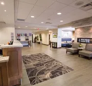 Hampton Inn & Suites Pittsburgh/Harmarville hotel detail image 3