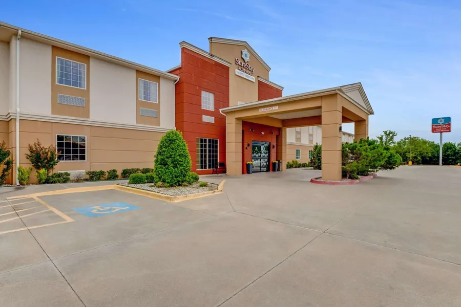 SureStay Plus Hotel by Best Western Owasso Tulsa North hotel detail image 2
